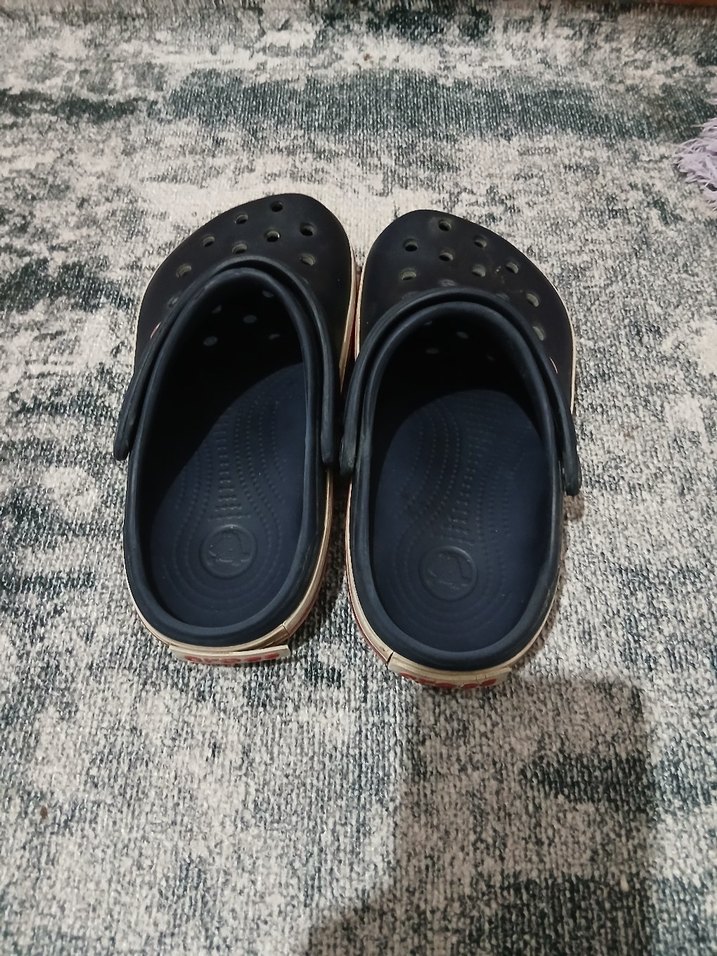 Erkek Çocuk Orjinal Crocs Terlik - Görsel 2