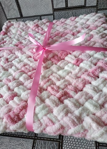 Pembe batik desenli yatak örtüsü - Görsel 3