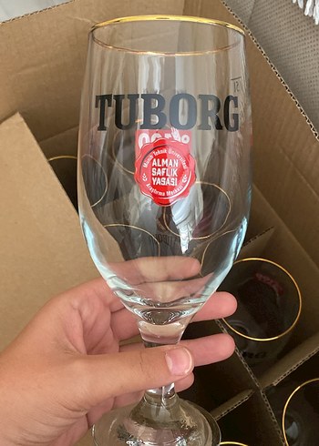 Tuborg Yazılı Bordo Kenarlı Bardak