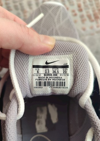 Nike Tanjun Gri Bağcıklı Kadın Spor Ayakkabı - Görsel 4