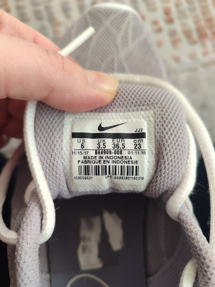 Nike Tanjun Gri Bağcıklı Kadın Spor Ayakkabı - Görsel 4