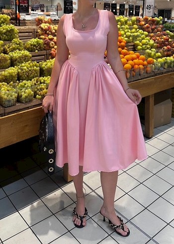 Piliseli Pembe Midi Elbise