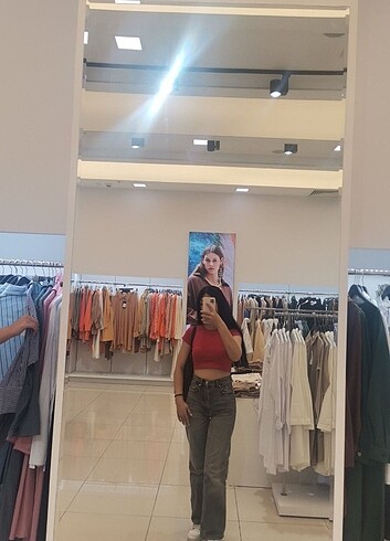 Kırmızı kısa kollu 