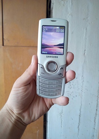 KOLEKSİYONLUK TUŞLU CEP TELEFONLARI - Görsel 8