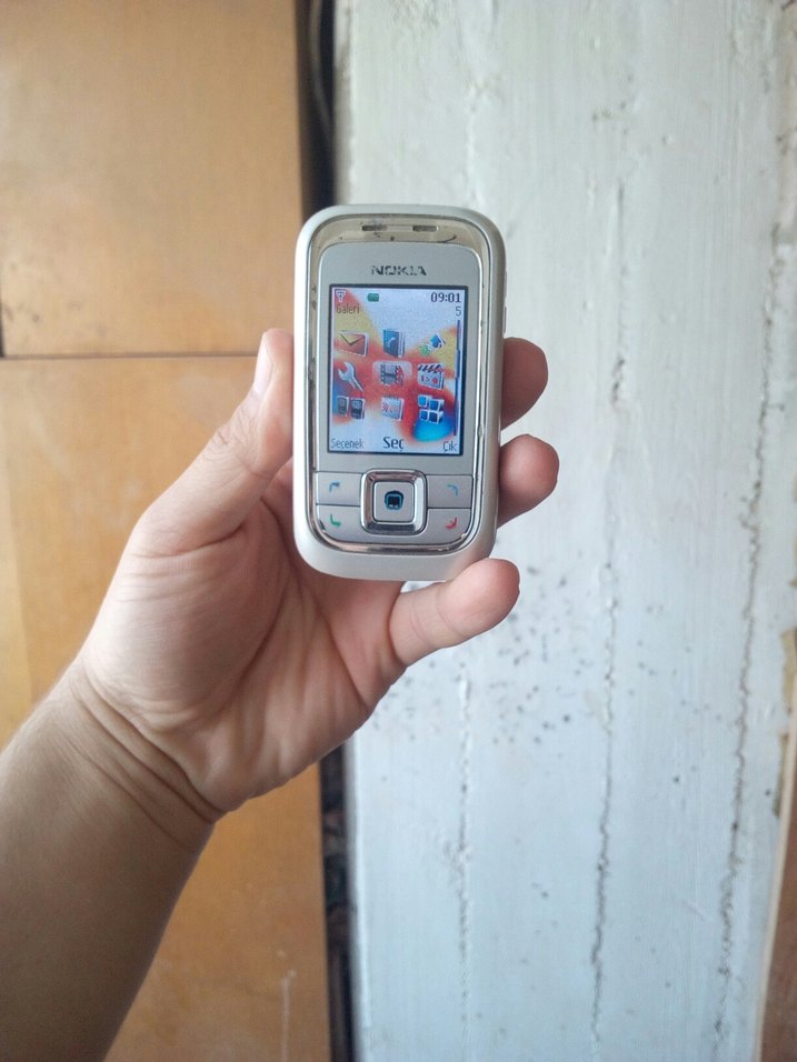 KOLEKSİYONLUK TUŞLU CEP TELEFONLARI - Görsel 4