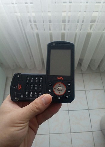 ERİCSON W900İ WOLKMAN TELEFON - Görsel 2