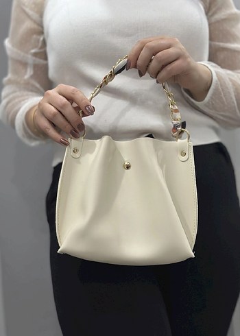 Zincir Detaylı Beyaz Kadın Omuz Çantası - Görsel 2