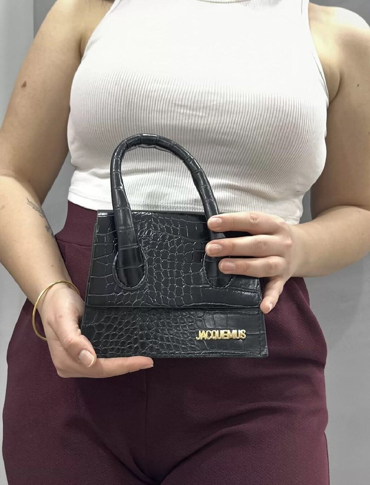 Kemer Detaylı Siyah Yılan Derisi Desenli El Çantası - Görsel 3