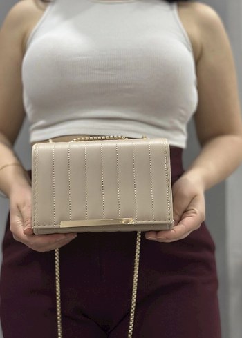 Bej Zincir Detaylı Kadın Deri Çanta - Görsel 3