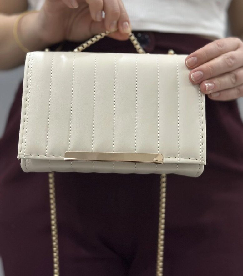 Beyaz Zincir Detaylı Kadın Deri Çanta - Görsel 2