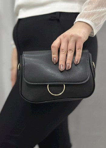 Siyah Deri Tokalı Kadın Çanta - Görsel 4