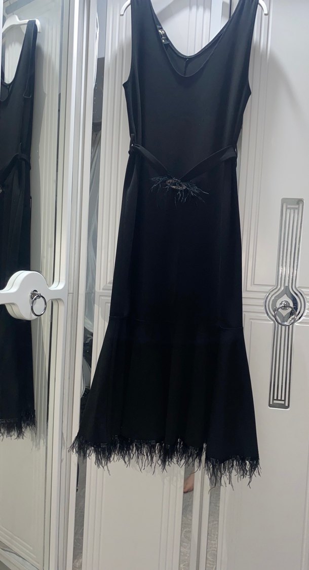 Siyah Uzun V Yaka jile - Görsel 2