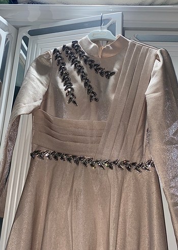 Bej Drapeli Uzun Kollu Abiye Elbise - Görsel 4