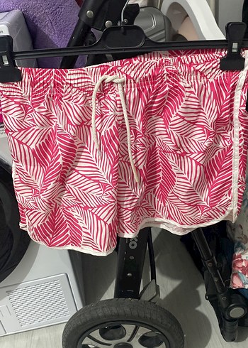 Pembe Desenli Salaş Mini Şort - Görsel 2