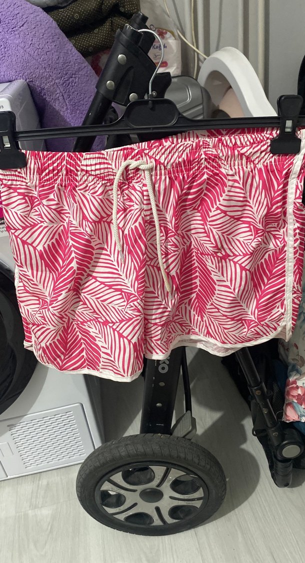 Pembe Desenli Salaş Mini Şort - Görsel 2