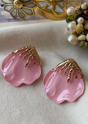 Gold Detaylı Açık Pembe Yaprak Küp