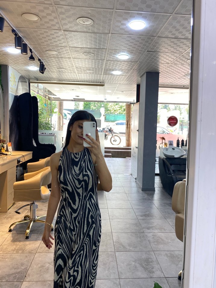 Siyah Gri Zebra Desenli Uzun Elbise - Görsel 3