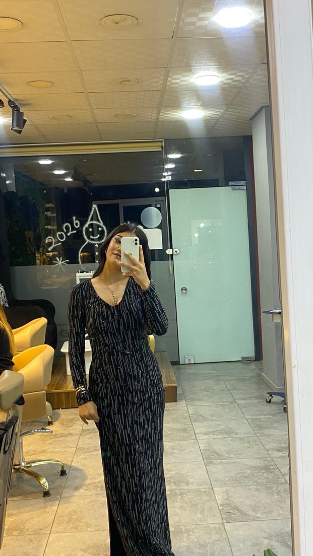 Siyah Uzun Kollu V Yaka Elbise - Görsel 2