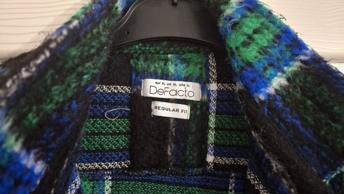 Düğmeli Yün Erkek Gömlek - Görsel 3