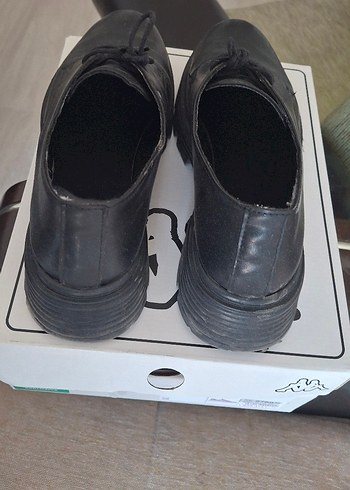 Siyah Kadın Klasik Bağcıklı Blok Topuk Ayakkabı - Görsel 8