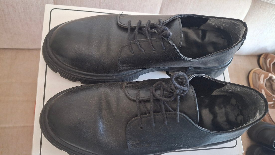 Siyah Kadın Klasik Bağcıklı Blok Topuk Ayakkabı - Görsel 4