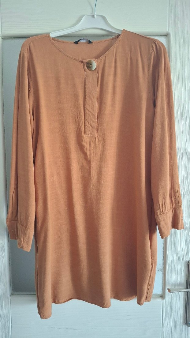 Düğmeli Bej Tunik - Görsel 3