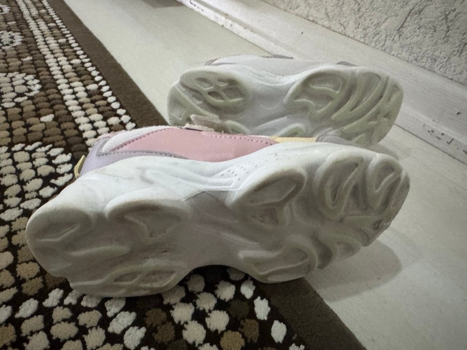 Spor Ayakkabı - Görsel 3