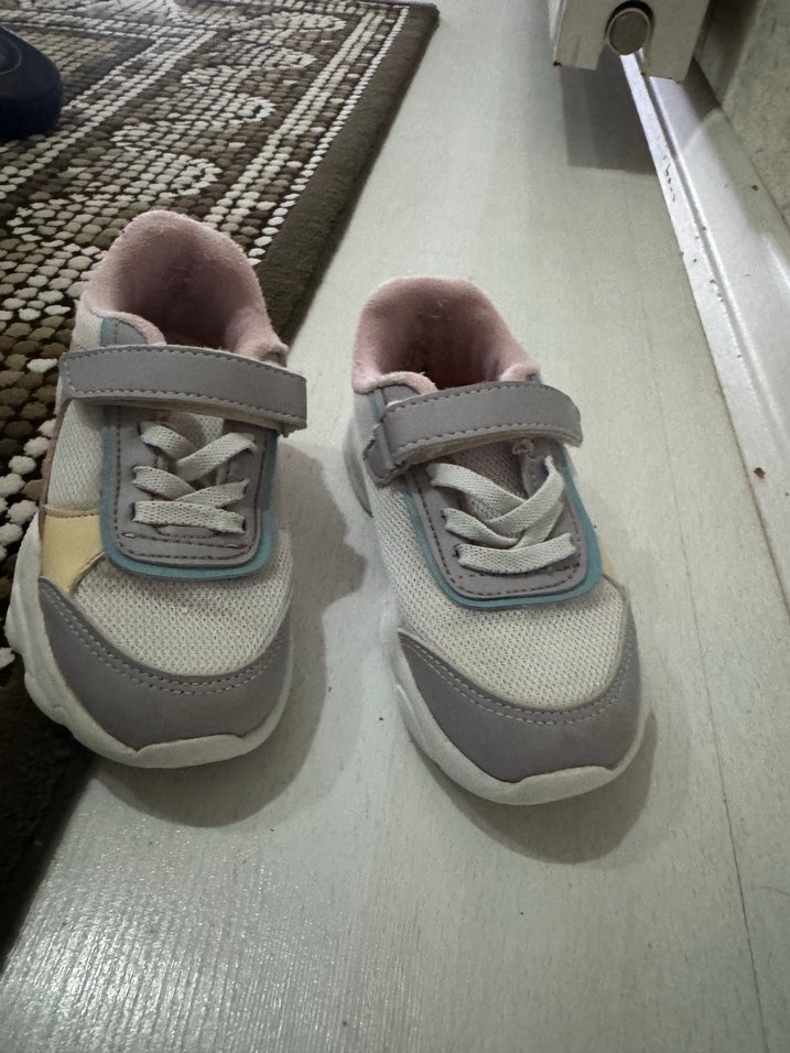 Spor Ayakkabı - Görsel 2