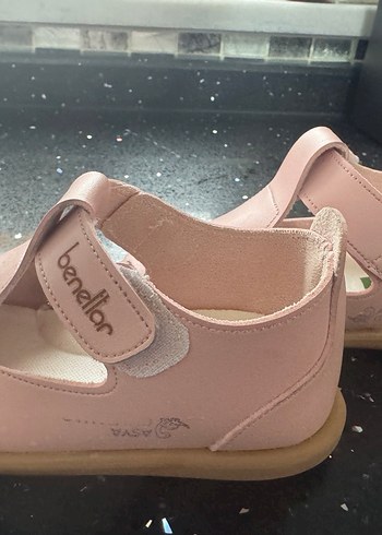 Benetton okul ayakkabısı - Görsel 4