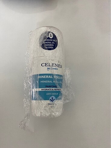 Celenes mineral roll on