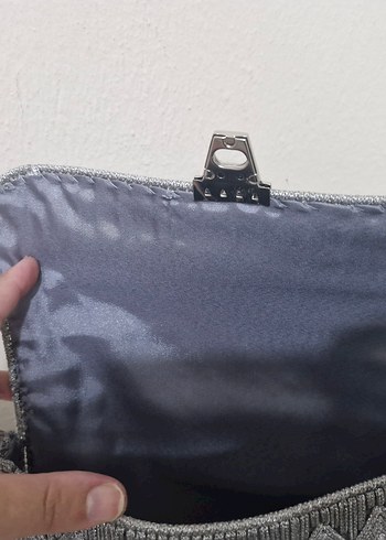 Gri Zincir Detaylı Örgü Kadın Çanta - Görsel 2