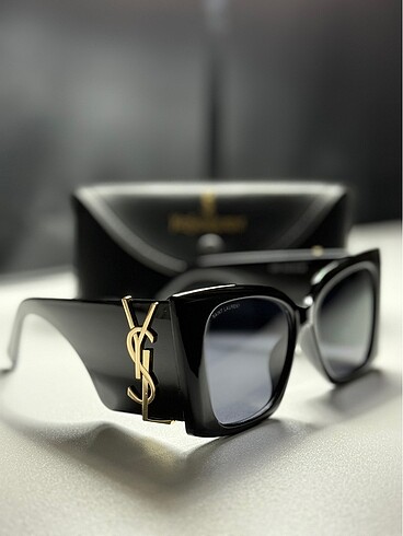 YSL gözlük