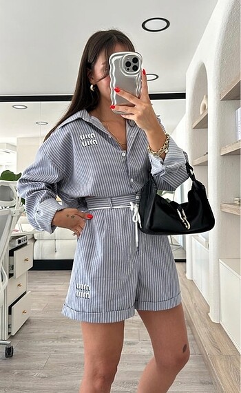Miu miu şortlu takım
