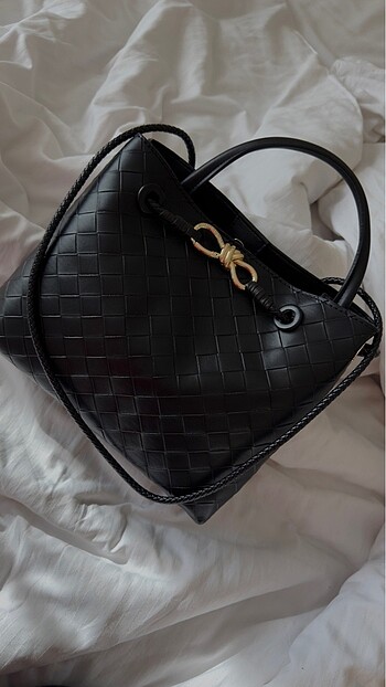 Bottega veneta