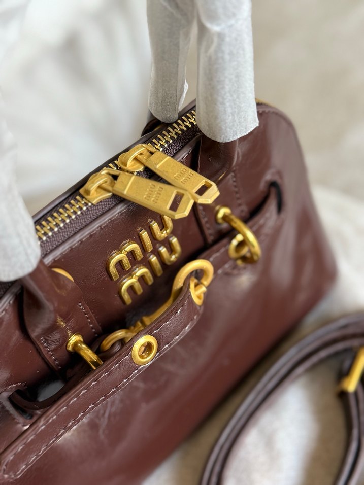 Miu miu acı kahve  Deri Tokalı Kadın Çanta - Görsel 4