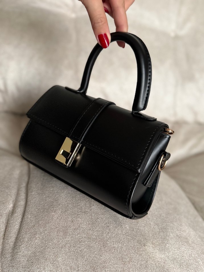 Klasik Siyah Deri Kadın Çanta - Görsel 4