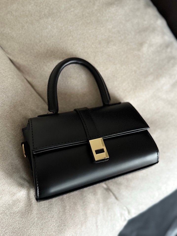 Klasik Siyah Deri Kadın Çanta - Görsel 3