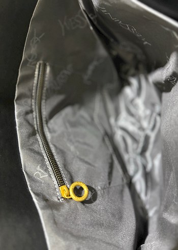 YSL Siyah Kapitone Deri Kadın Omuz Çantası - Görsel 2