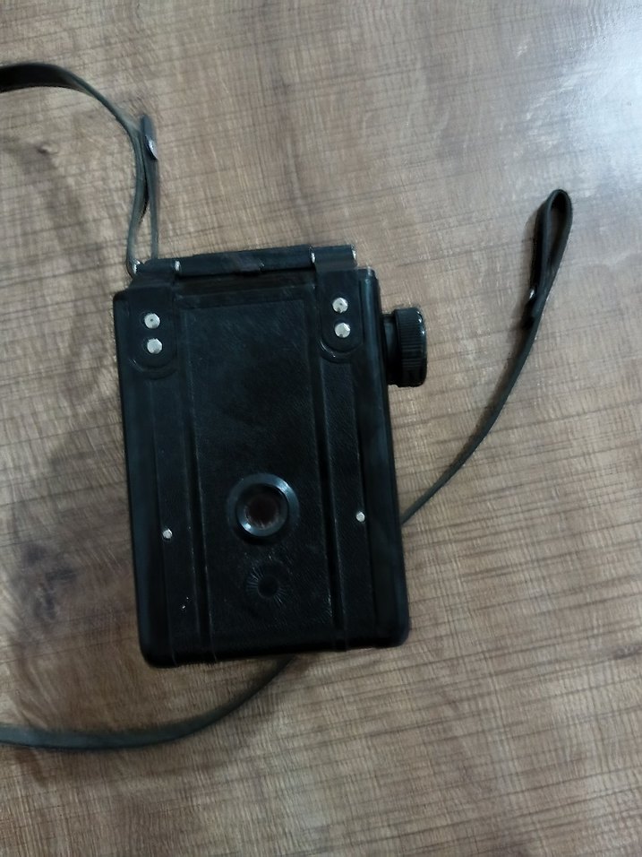 Klasik Siyah Filmli Fotoğraf Makinesi - Görsel 2