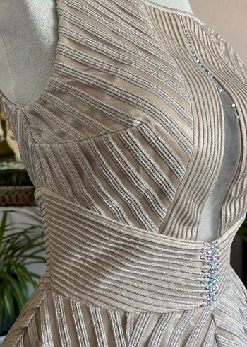 Bej V Yakalı Midi Bohem abiye - Görsel 7