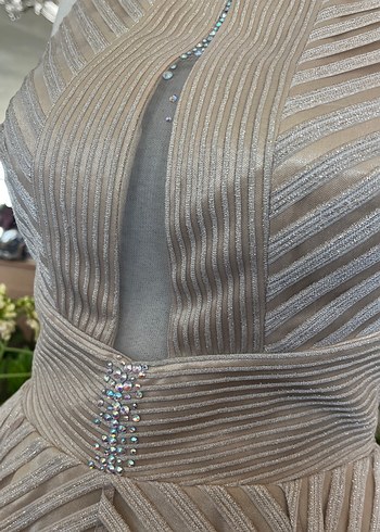 Bej V Yakalı Midi Bohem abiye - Görsel 6