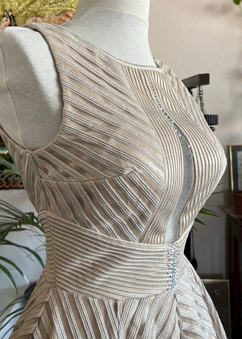 Bej V Yakalı Midi Bohem abiye - Görsel 8