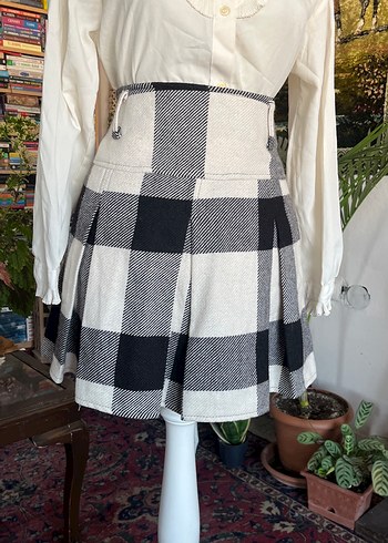 Ekose Desenli Gri Beyaz Mini Etek - Görsel 6