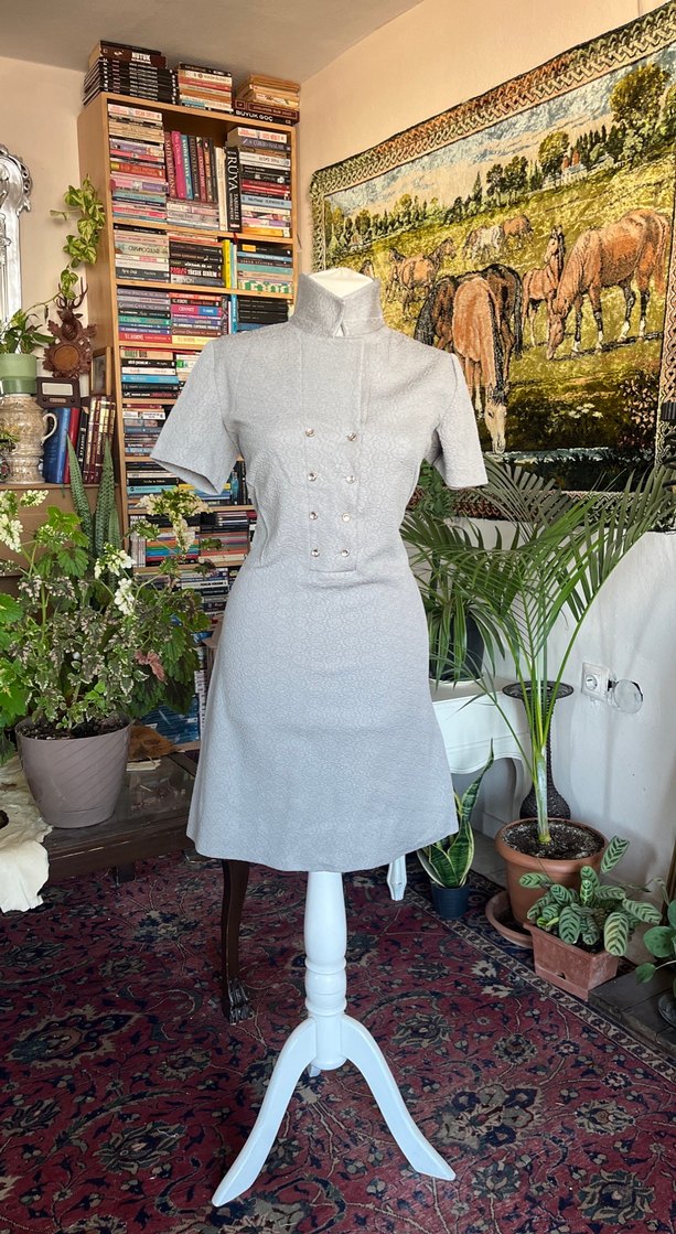 Kısa Kollu, Düğmeli Bohem Midi Elbise - Görsel 2