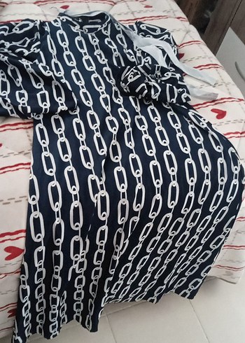 Zincir desenli kadın elbise - Görsel 2