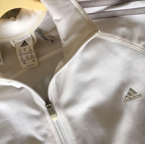 m Beden beyaz Renk Adidas eşofman üstü