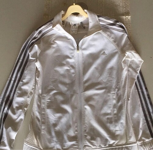 m Beden Adidas eşofman üstü