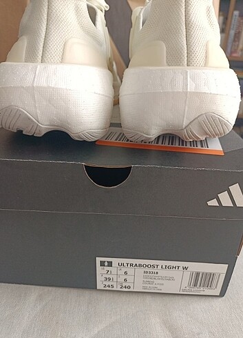 Adidas Ultraboost Light Yürüyüş/ Koşu Ayakkabısı