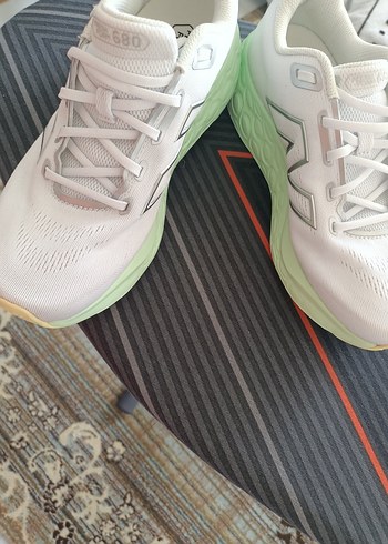 New Balance New Balance 680 Beyaz Kadın Spor Ayakkabı