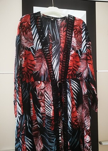 40 Beden kırmızı Renk Uzun kimono